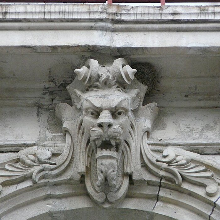 Photo de Immeuble Continental Résidence à Cauterets