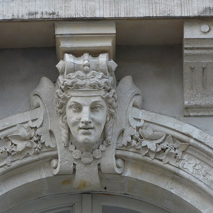 Photo de Immeuble Continental Résidence à Cauterets