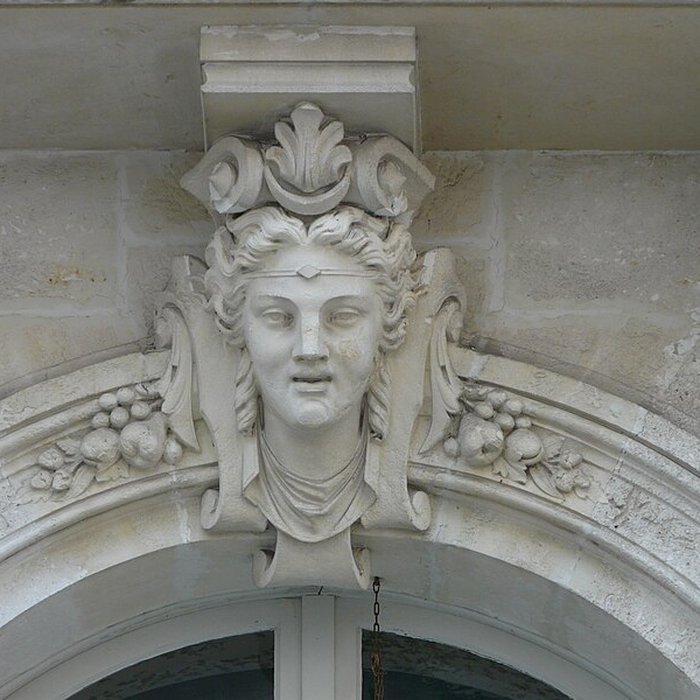 Photo de Immeuble Continental Résidence à Cauterets