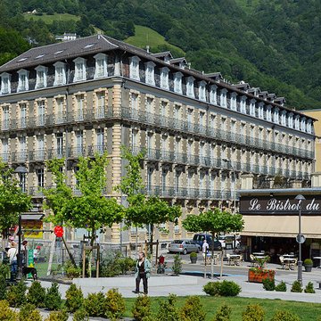 Immeuble Continental Résidence à Cauterets