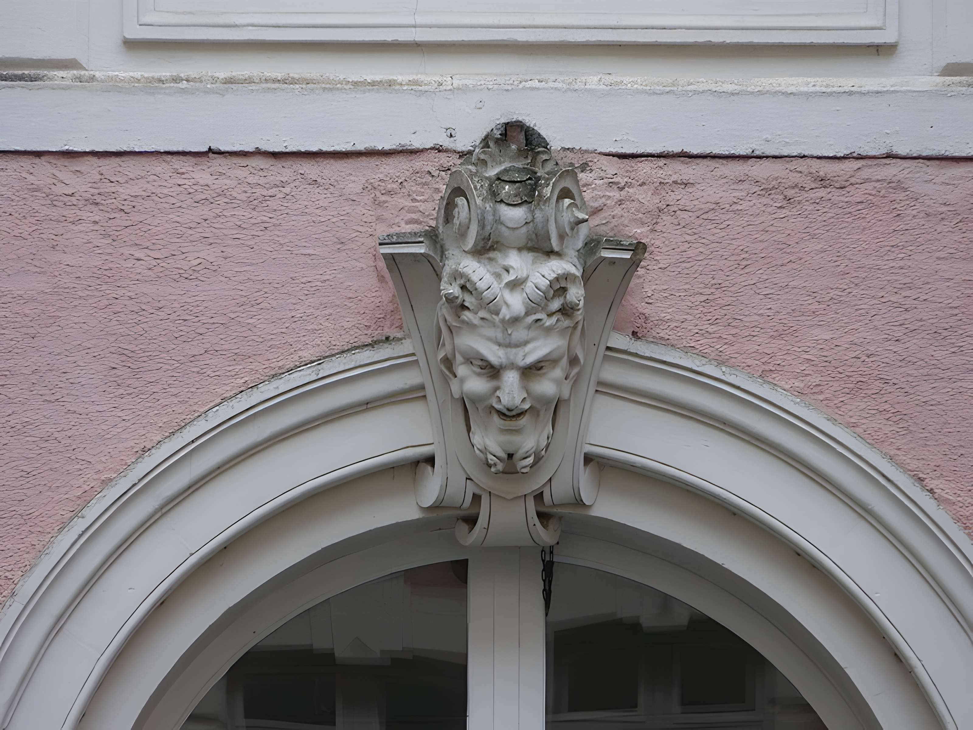 Immeuble Continental Résidence à Cauterets