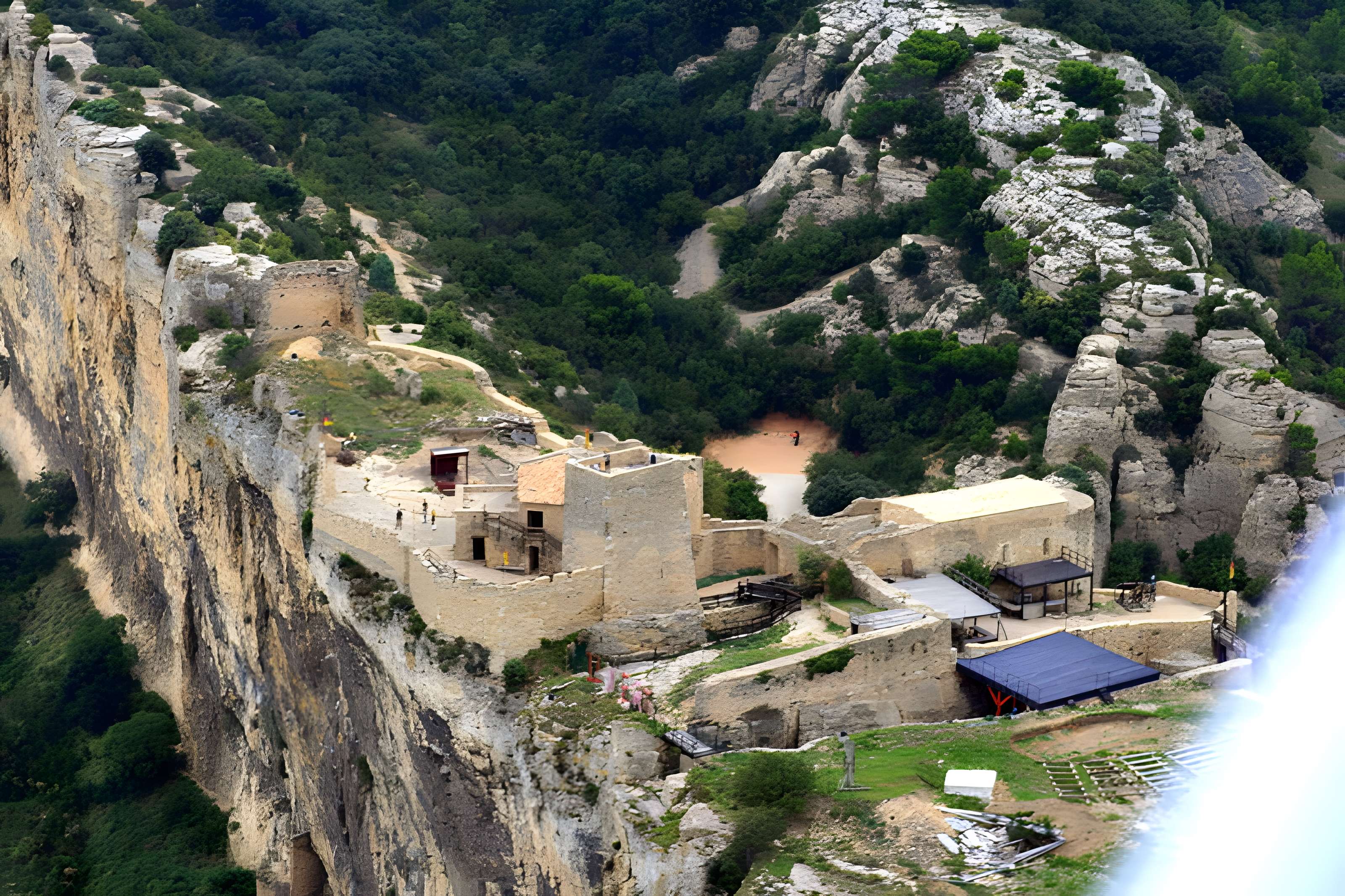 Forteresse de Mornas  