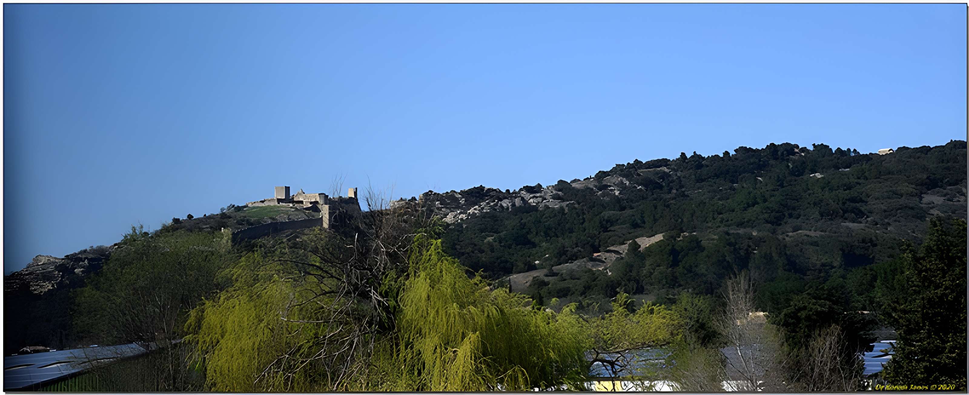 Forteresse de Mornas  