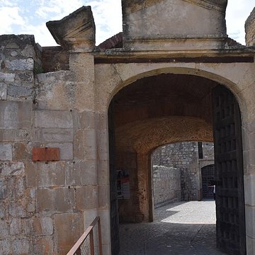 Forteresse de Salses