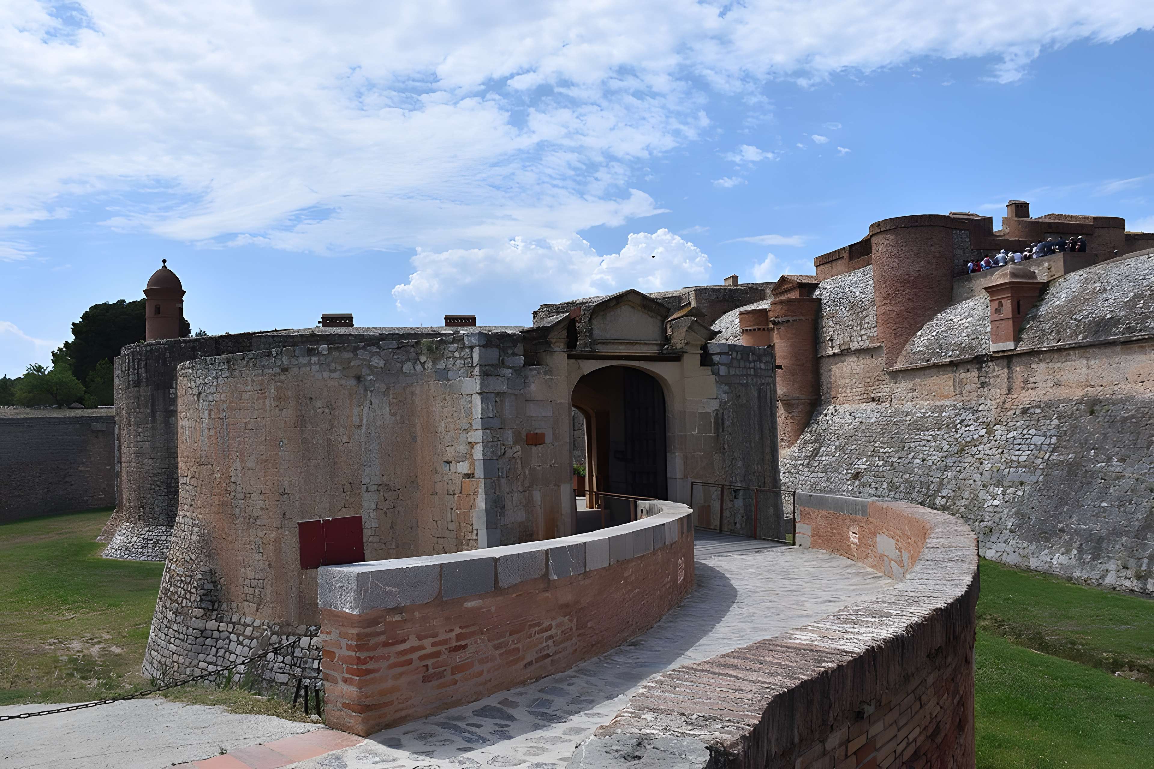 Forteresse de Salses