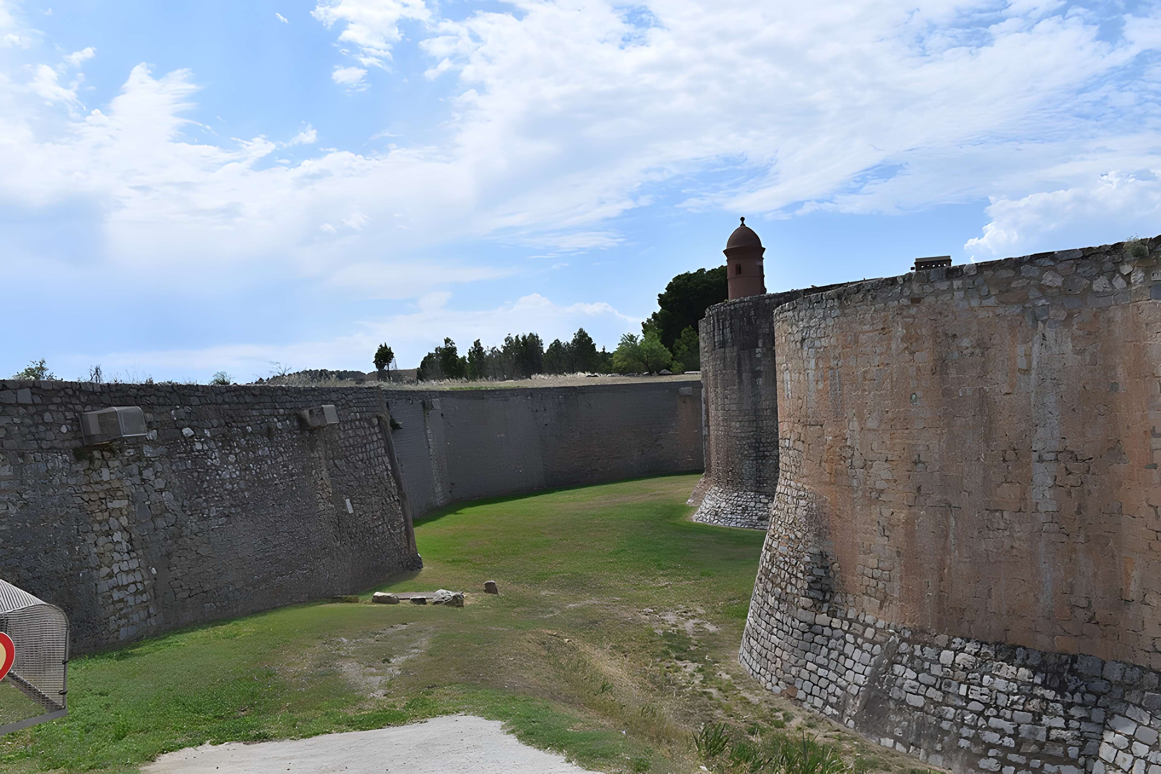 Forteresse de Salses