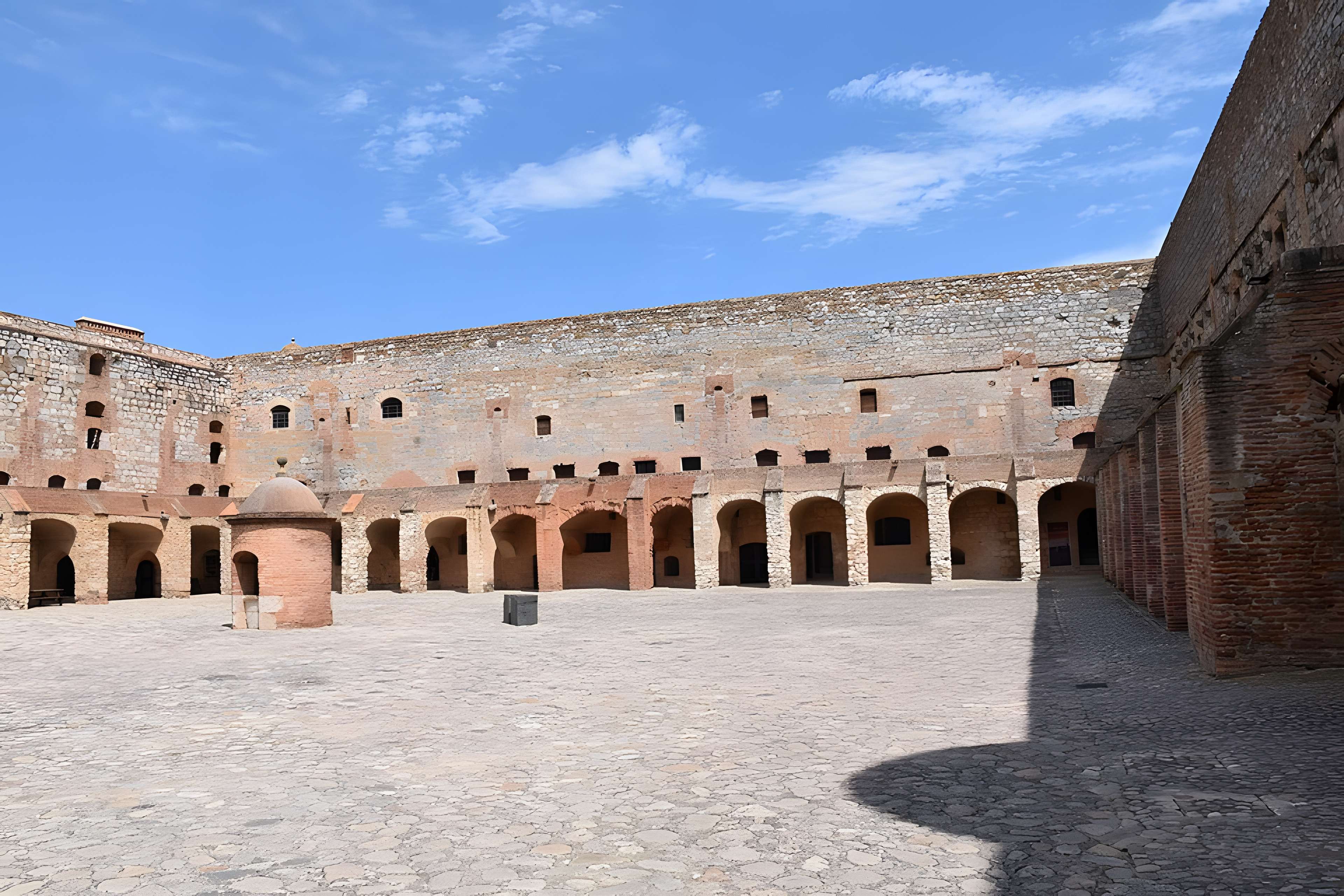 Forteresse de Salses