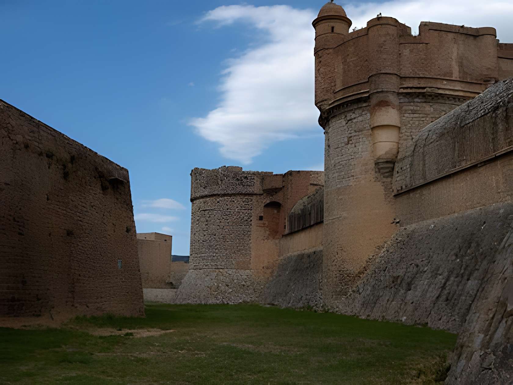 Forteresse de Salses 