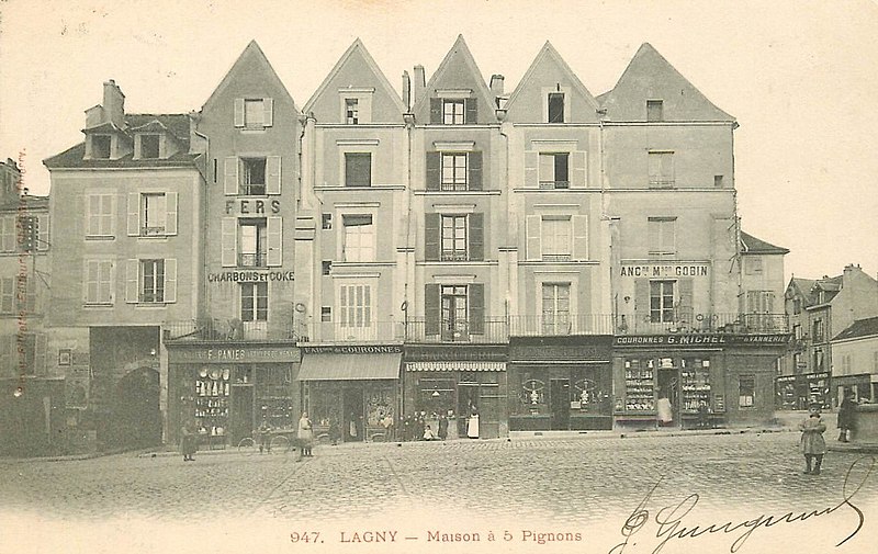 Immeuble, 1-3-5 Place de la Fontaine à Lagny-sur-Marne