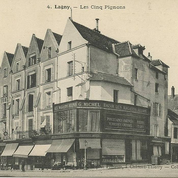 Photo de Immeuble, 1-3-5 Place de la Fontaine à Lagny-sur-Marne