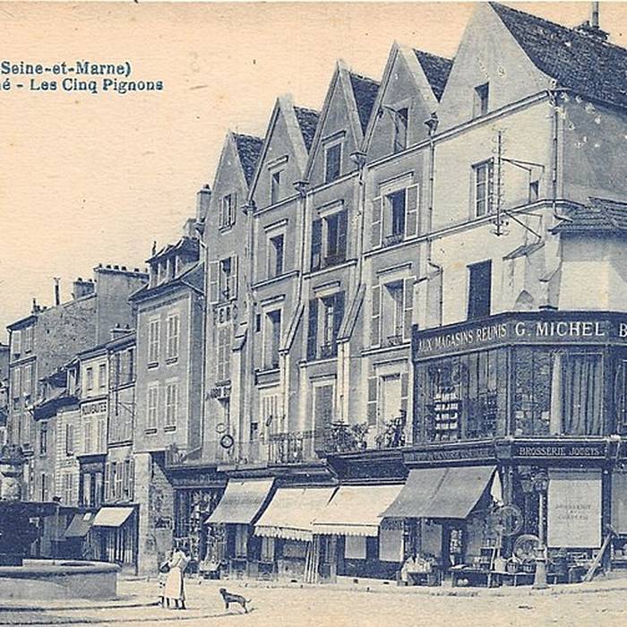 Photo de Immeuble, 1-3-5 Place de la Fontaine à Lagny-sur-Marne