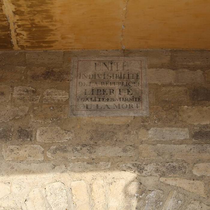 Photo de Immeuble, 1-3-5 Place de la Fontaine à Lagny-sur-Marne