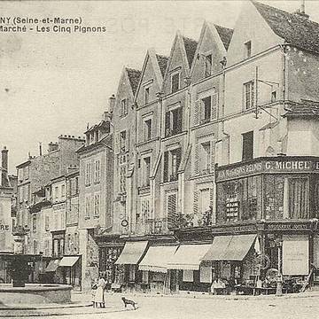 Immeuble, 1-3-5 Place de la Fontaine à Lagny-sur-Marne