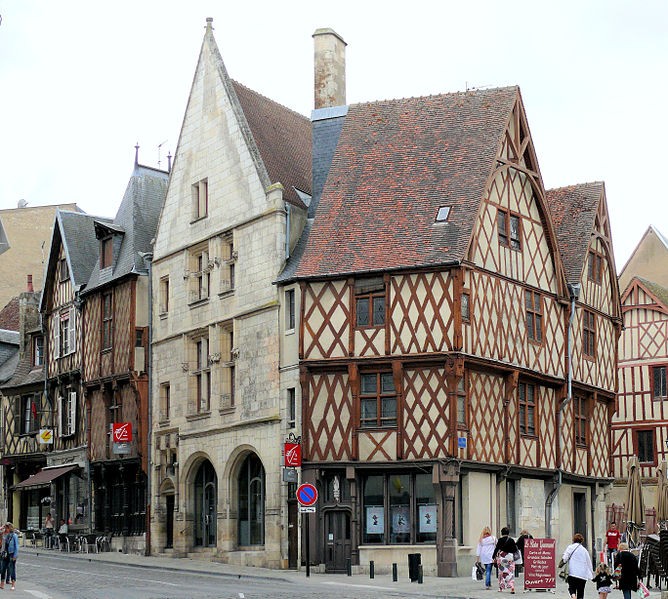 Photo de Immeuble, 17 Rue Pelvoysin à Bourges