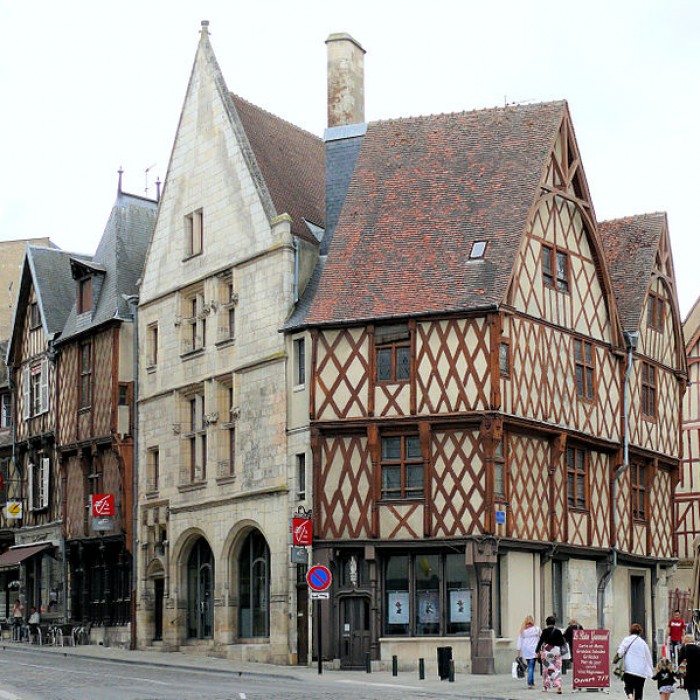 Photo de Immeuble, 17 Rue Pelvoysin à Bourges