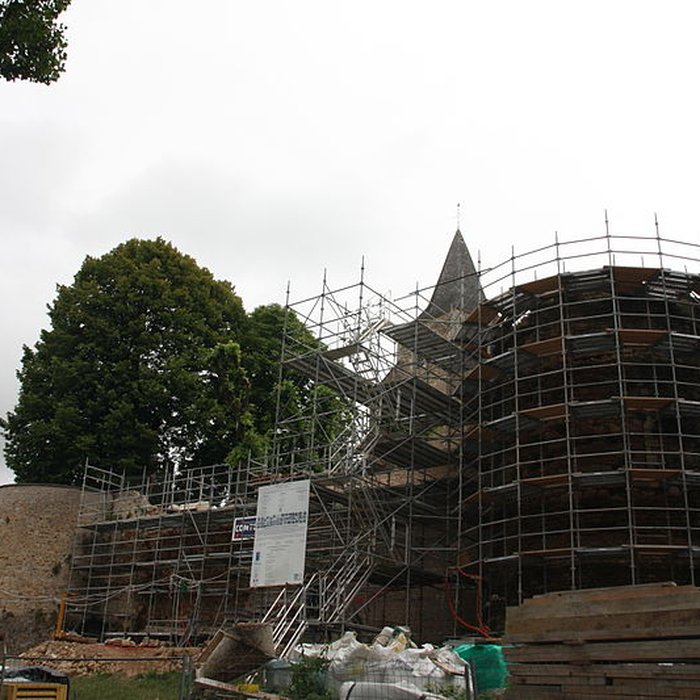 Photo de Fortifications dAinay-le-Château