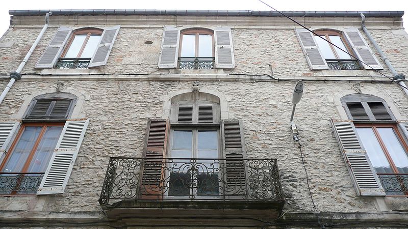 Immeuble, 40 Rue de la Porte-de-France à Nîmes