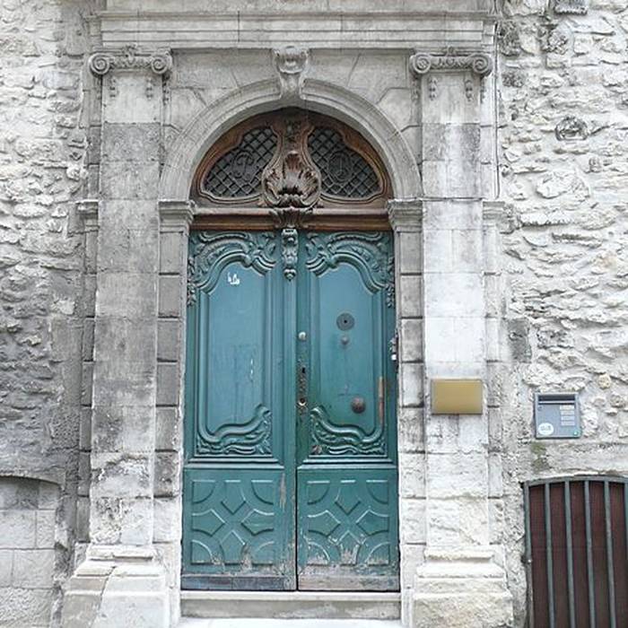 Photo de Immeuble, 40 Rue de la Porte-de-France à Nîmes