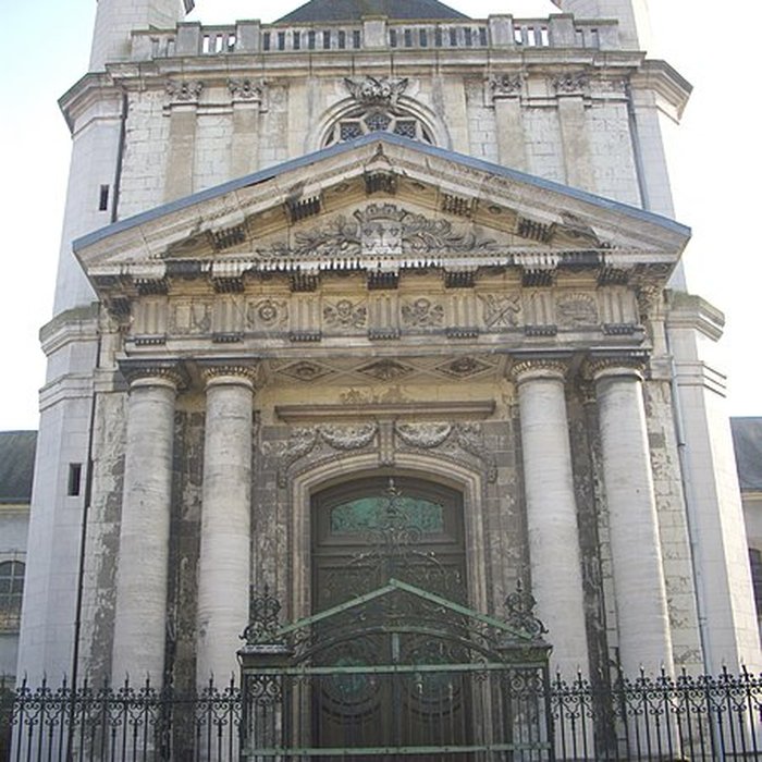 Photo de Immeuble, 5 Place Général de Gaulle à Orléans