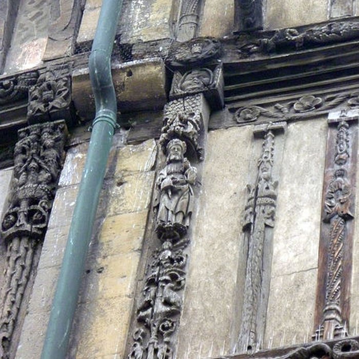 Photo de Immeuble, 52 Rue Saint-Pierre à Caen