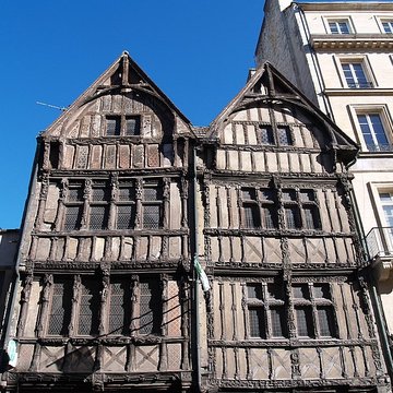 Immeuble, 52 Rue Saint-Pierre à Caen