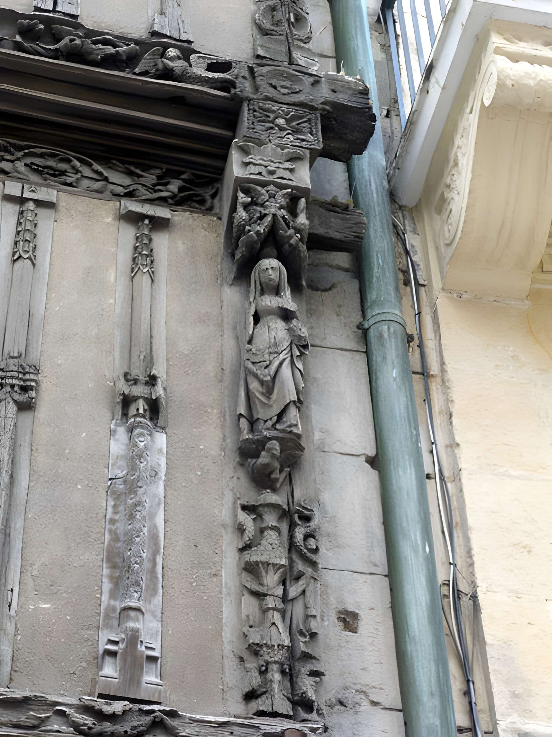 Immeuble, 52 Rue Saint-Pierre à Caen