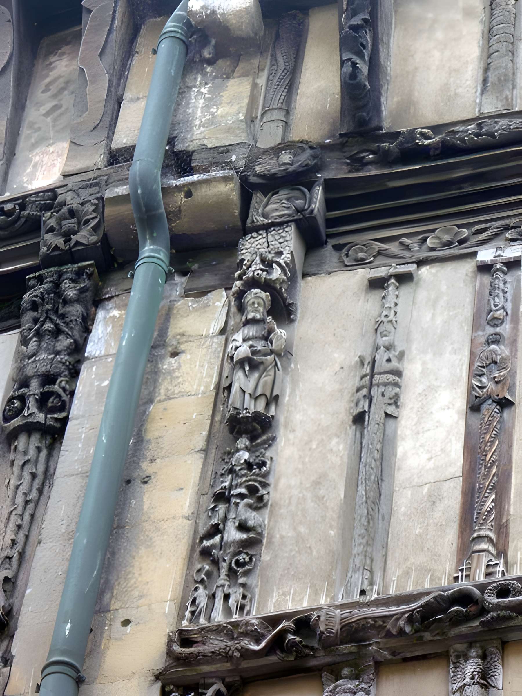 Immeuble, 52 Rue Saint-Pierre à Caen