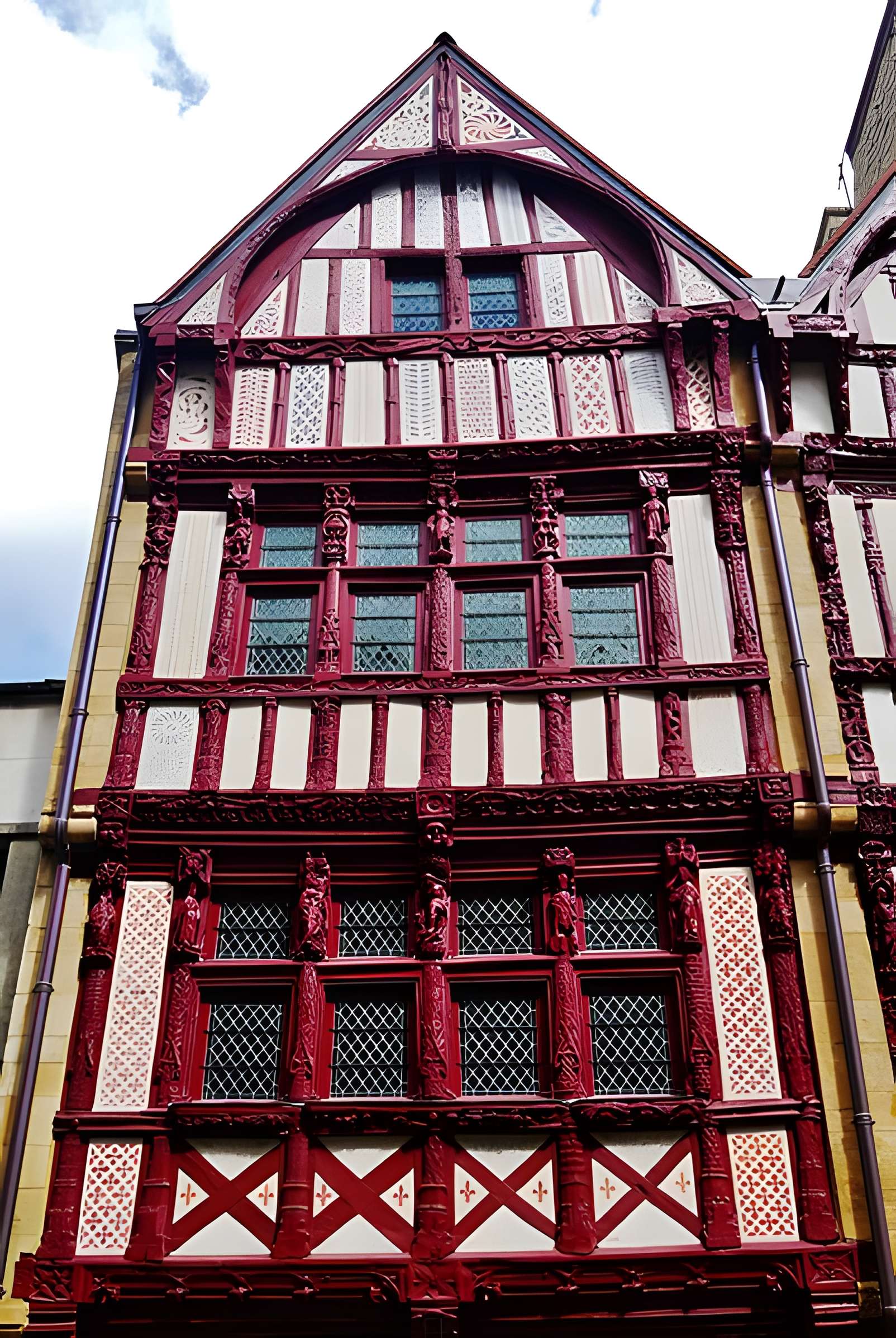 Immeuble, 52 Rue Saint-Pierre à Caen