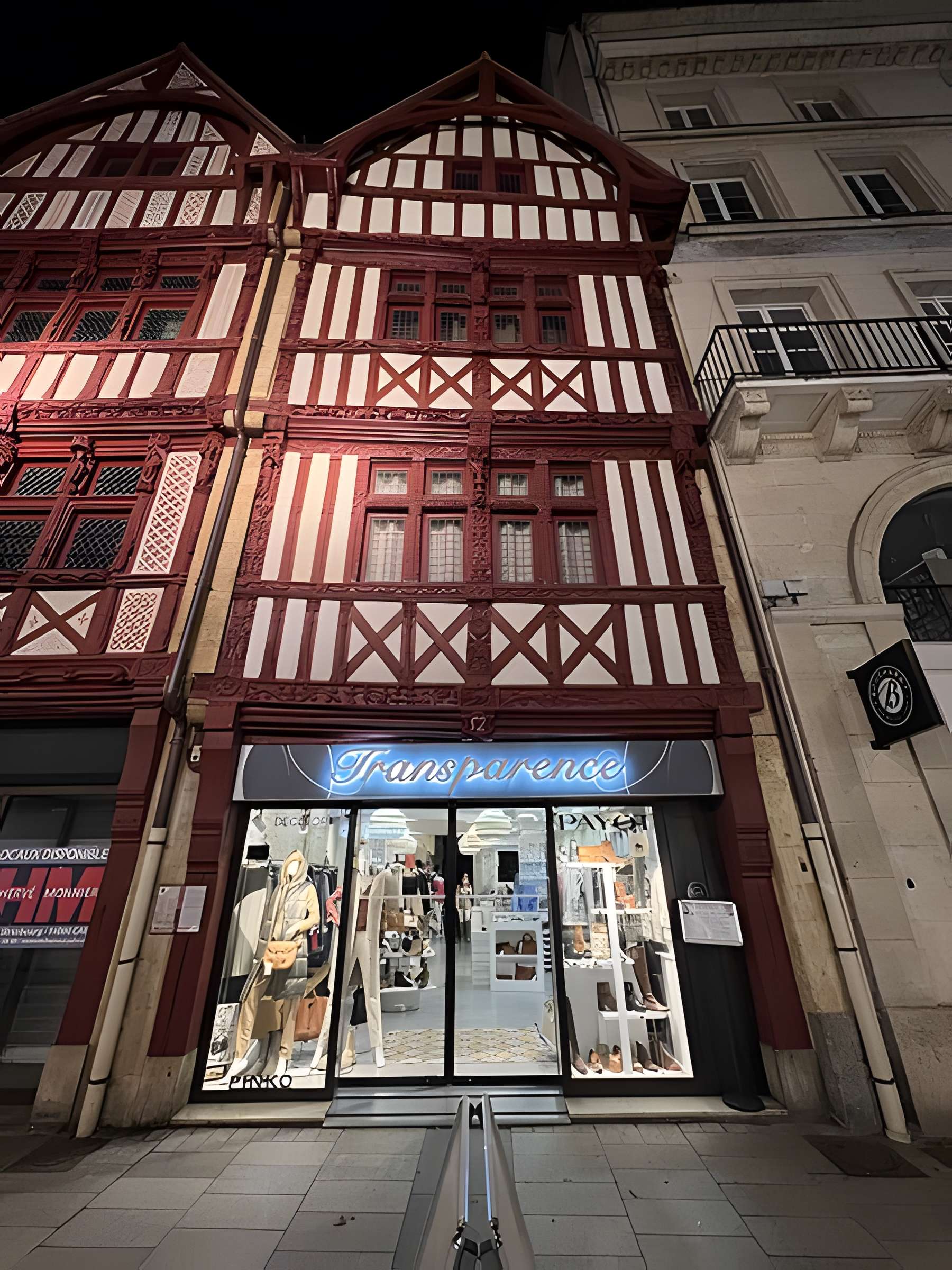 Immeuble, 52 Rue Saint-Pierre à Caen