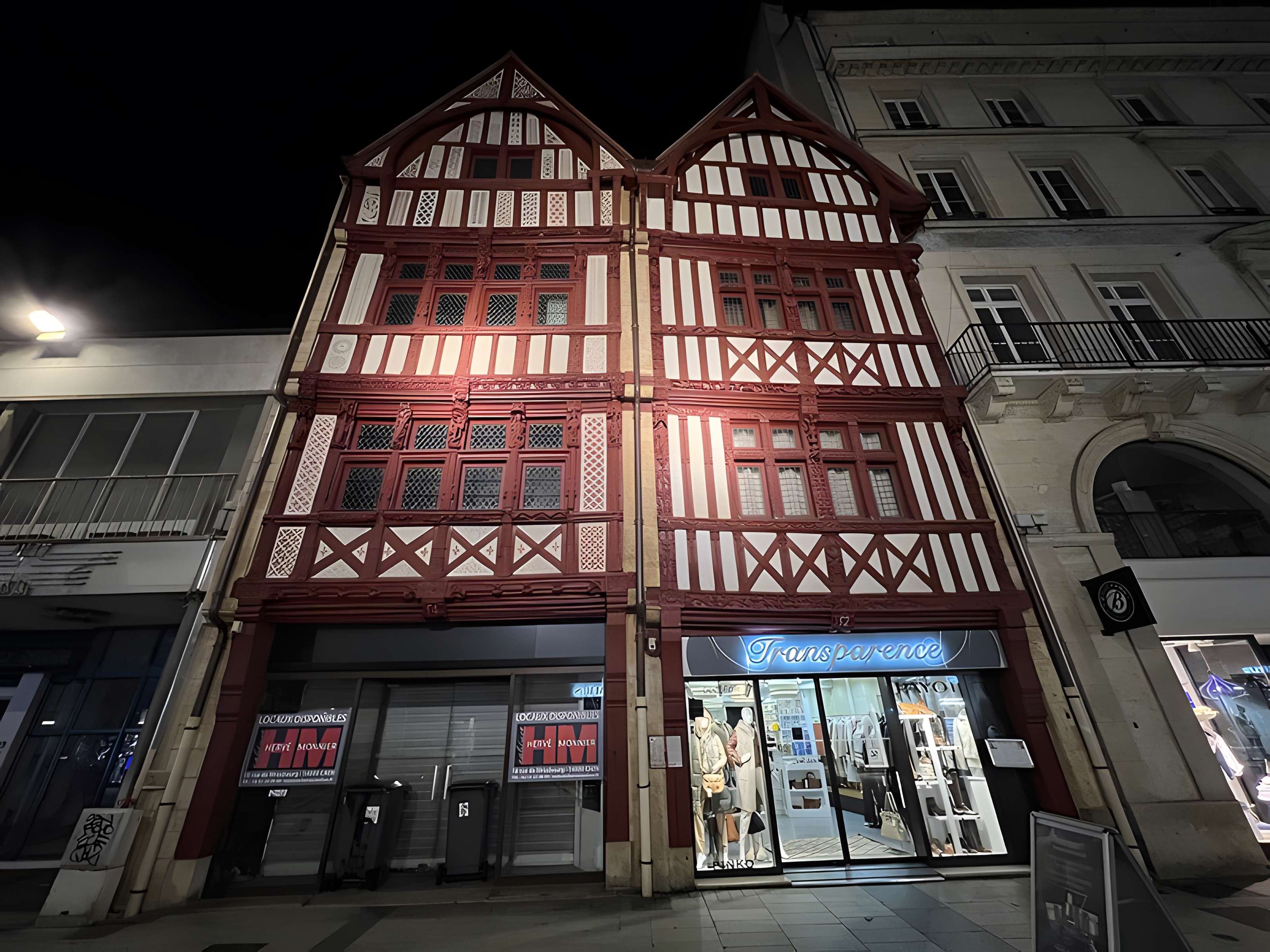 Immeuble, 52 Rue Saint-Pierre à Caen