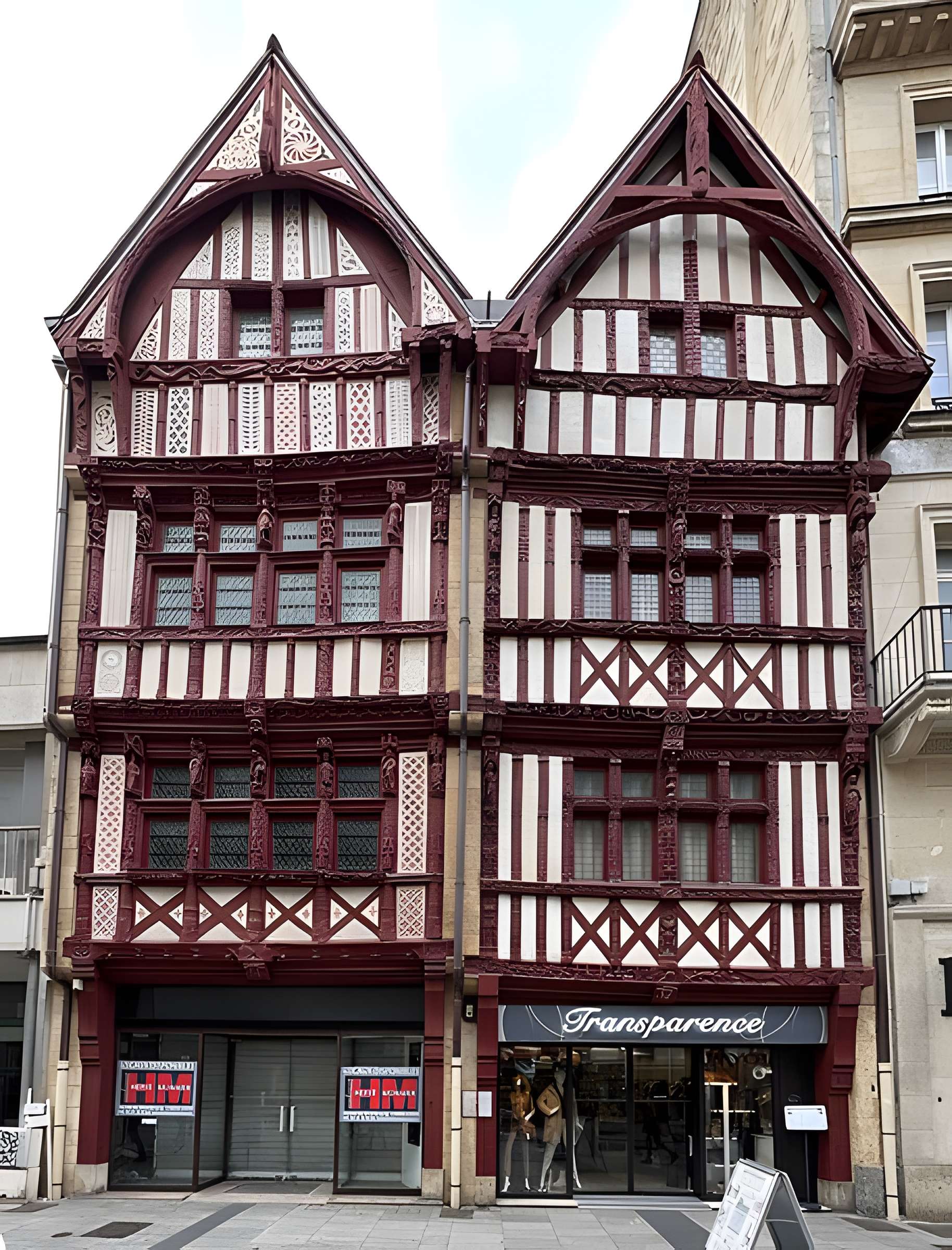 Immeuble, 52 Rue Saint-Pierre à Caen