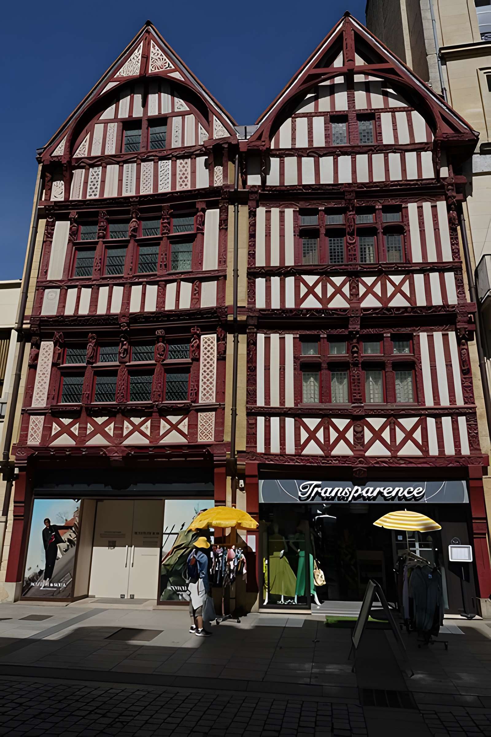 Immeuble, 52 Rue Saint-Pierre à Caen