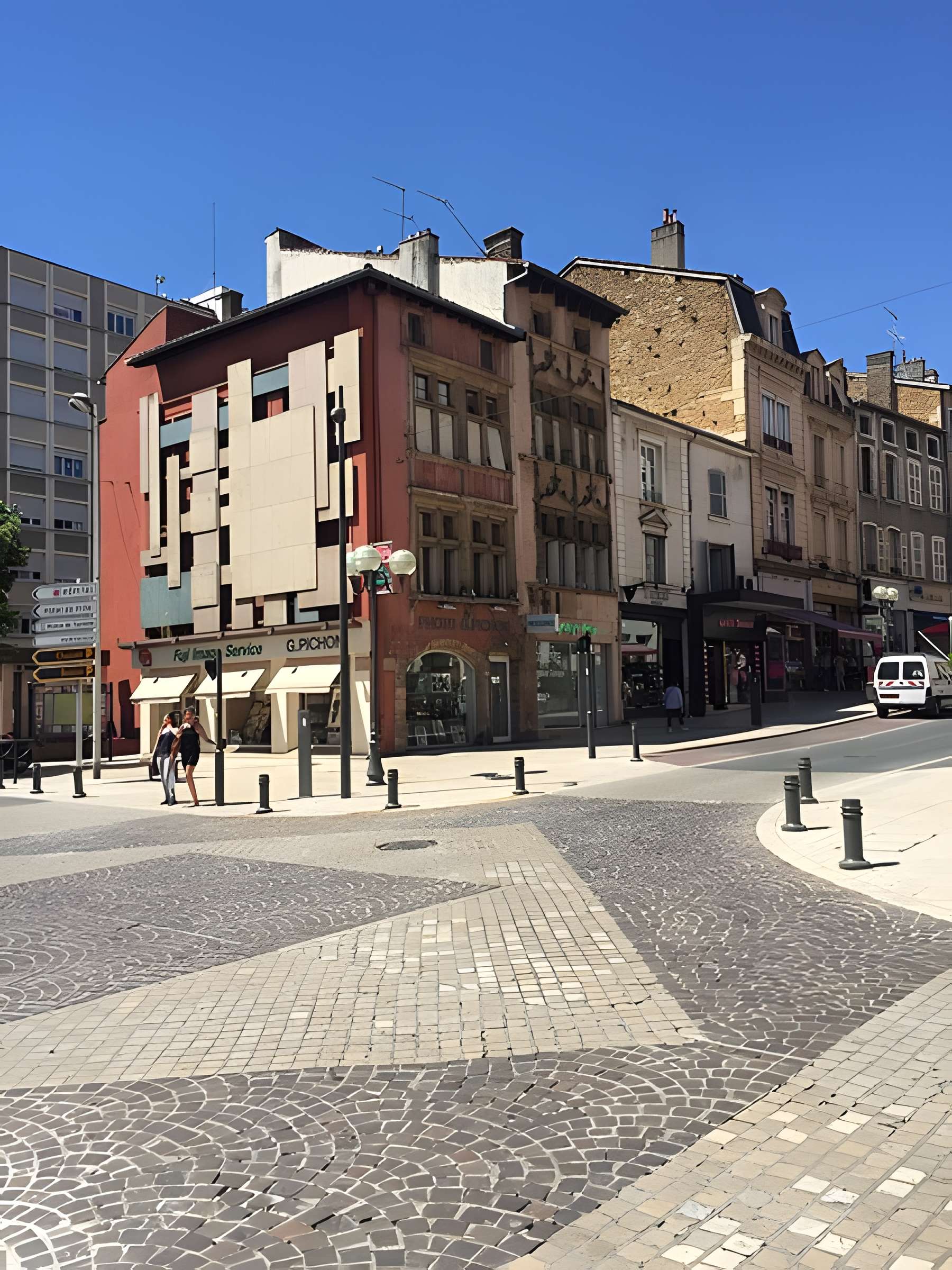 Immeuble, 588 rue Nationale à Villefranche-sur-Saône