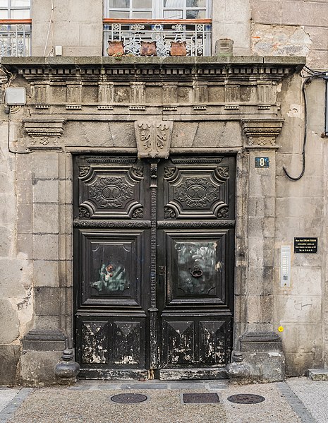 Immeuble, 8 Rue du Consulat à Aurillac