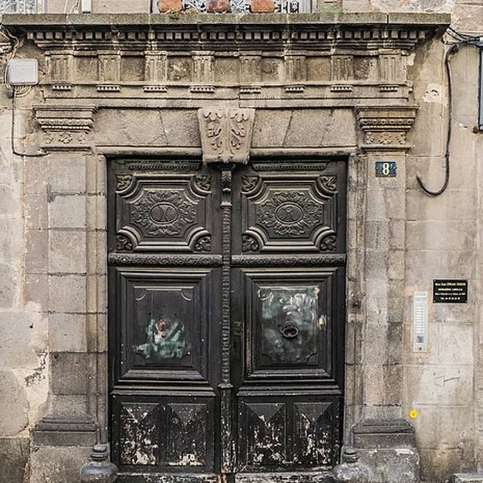 Photo de Immeuble, 8 Rue du Consulat à Aurillac