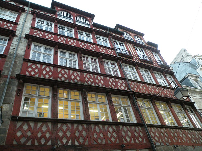 Immeuble, 8 Rue Saint-Georges à Rennes