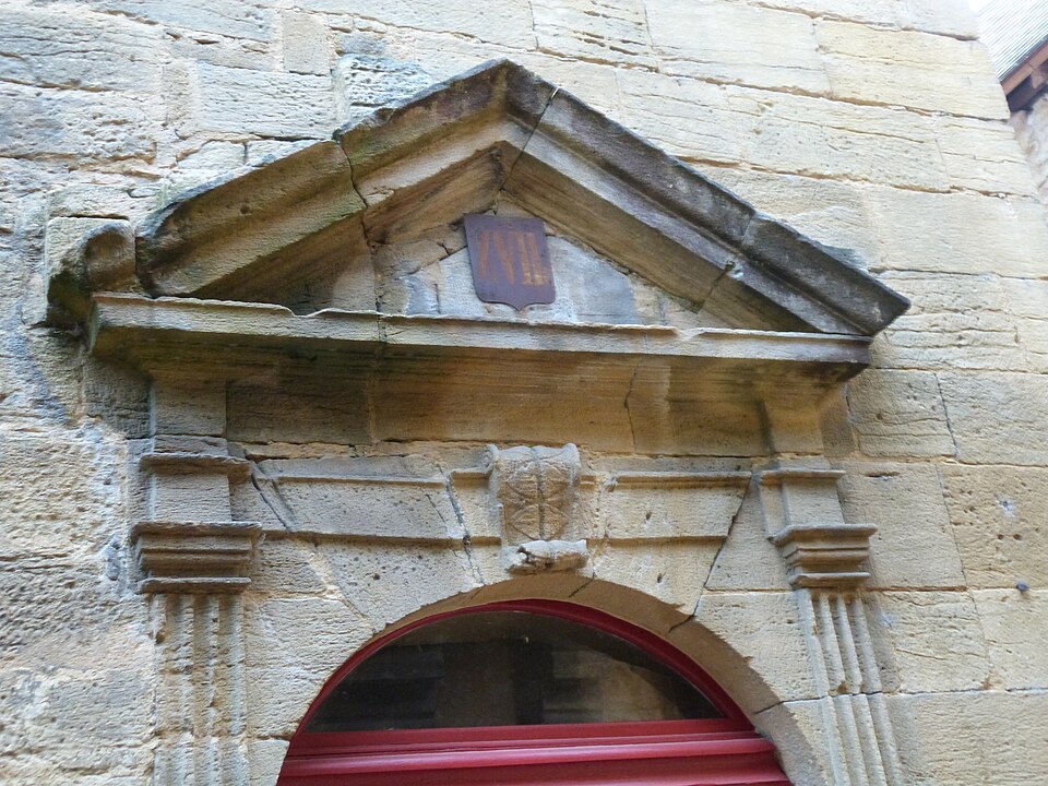 Immeuble, 9 Rue Montaigne à Sarlat-la-Canéda