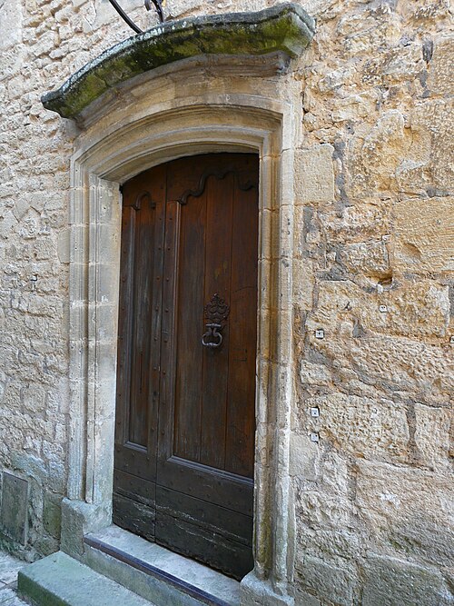 Immeuble, 9 Rue Montaigne à Sarlat-la-Canéda
