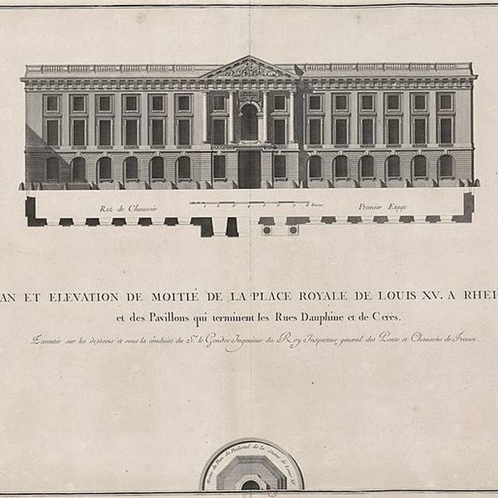 Photo de Immeubles de la Place Royale de Reims