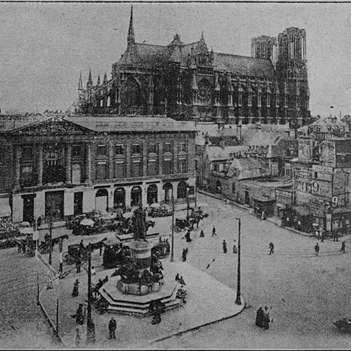 Photo de Immeubles de la Place Royale de Reims