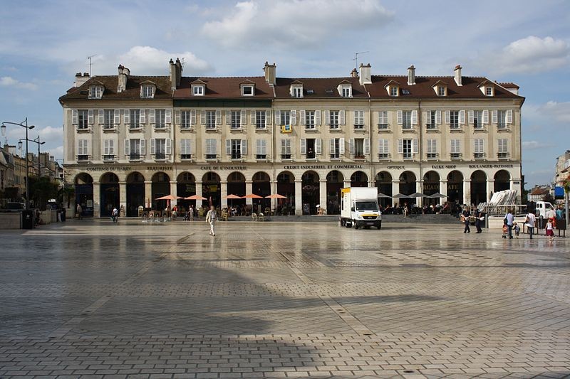 Photo de Immeubles, 2-8 Place du Marché-Neuf à Saint-Germain-en-Laye