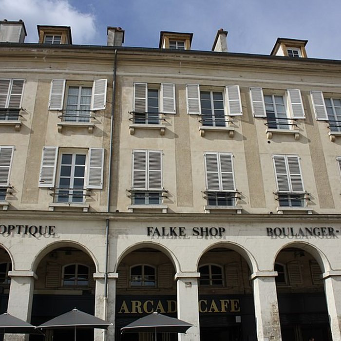 Photo de Immeubles, 2-8 Place du Marché-Neuf à Saint-Germain-en-Laye