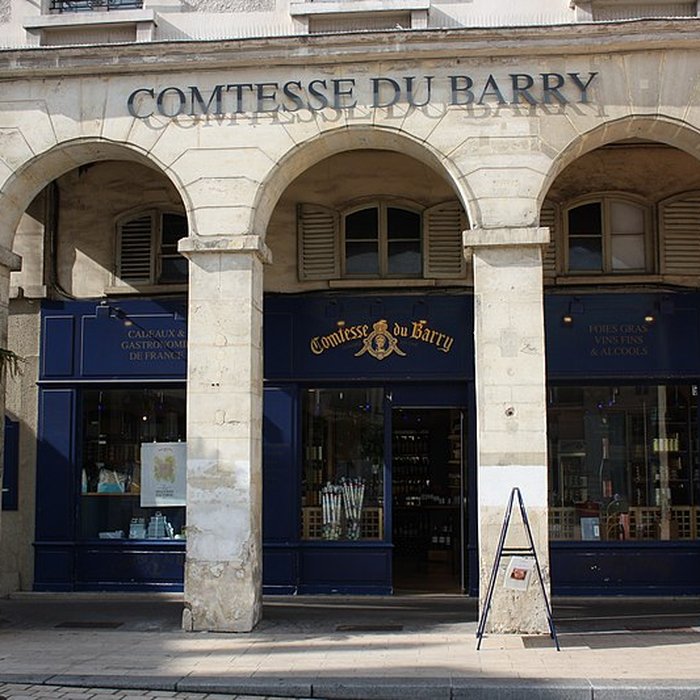 Photo de Immeubles, 2-8 Place du Marché-Neuf à Saint-Germain-en-Laye