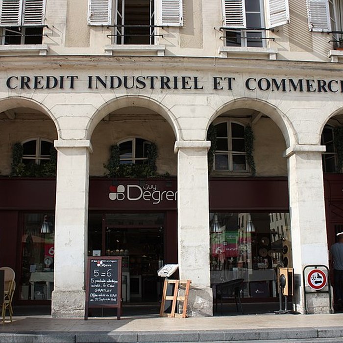 Photo de Immeubles, 2-8 Place du Marché-Neuf à Saint-Germain-en-Laye