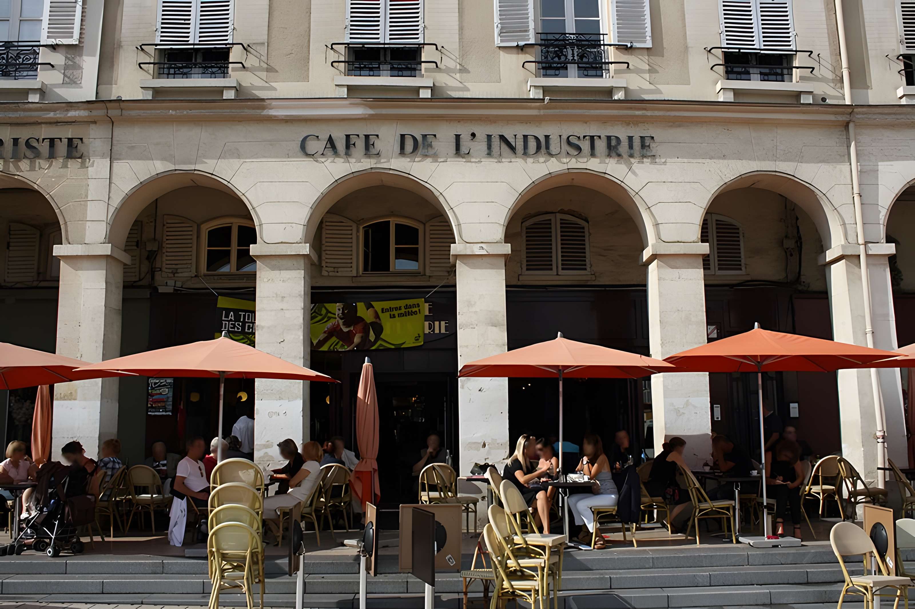 Immeubles, 2-8 Place du Marché-Neuf à Saint-Germain-en-Laye