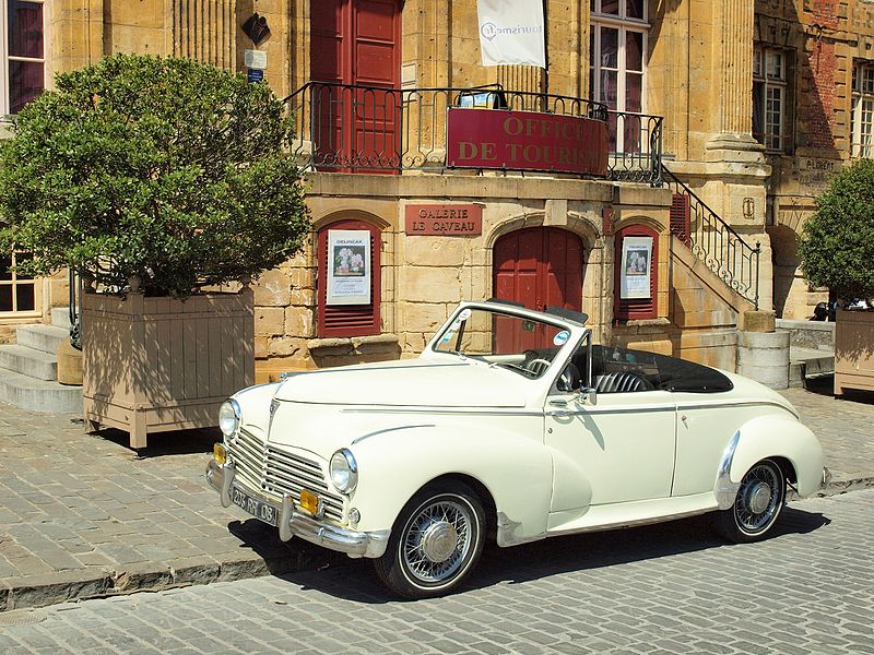 Immeubles, Place Ducale à Charleville-Mézières