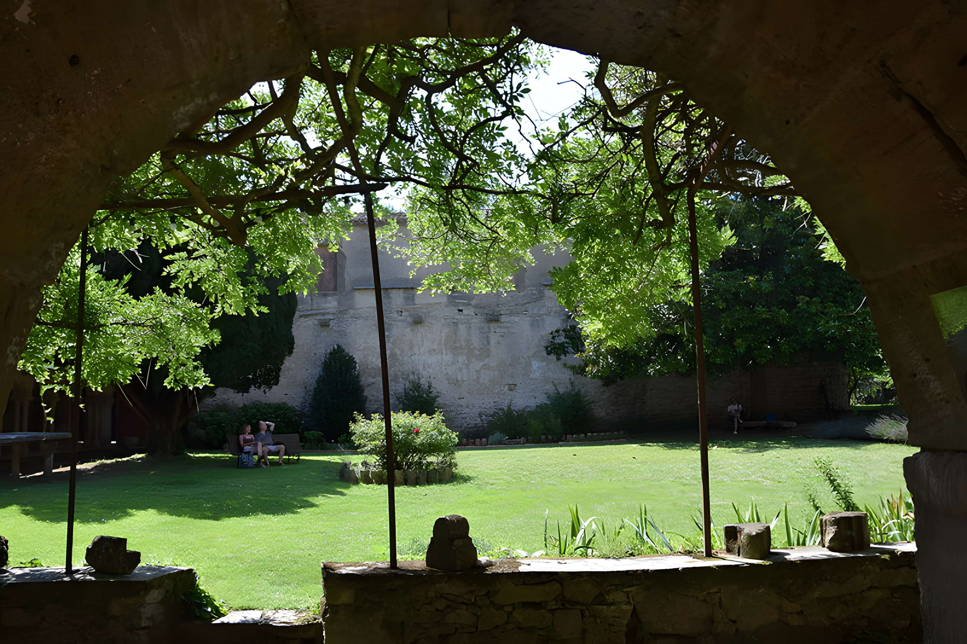 Abbaye Sainte-Marie de Villelongue