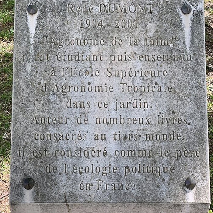 Photo de Jardin dAgronomie Tropicale, situé dans le bois de Vincennes