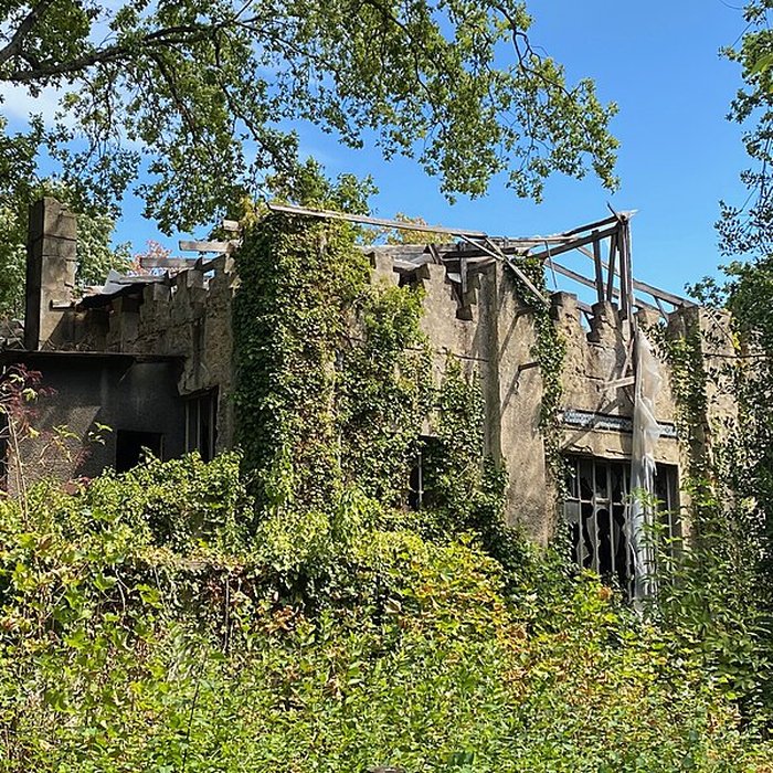 Photo de Jardin dAgronomie Tropicale, situé dans le bois de Vincennes