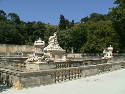 Photo de Jardins de la Fontaine de Nîmes